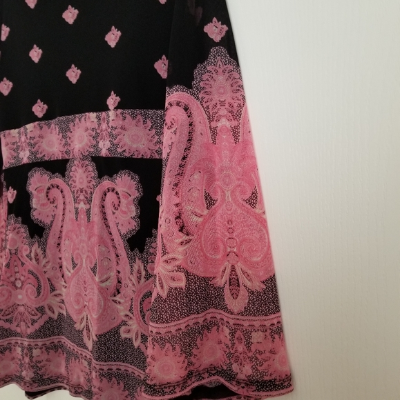 2 for $25 INC Black & Pink Blouse - Picture 7 of 8
